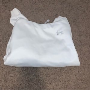 White under armour sweatshirt